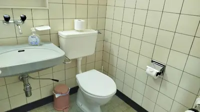 Ein Badezimmer in der Unterkunft 5-Zimmerwohnung Zentral und nahe den Skipisten
