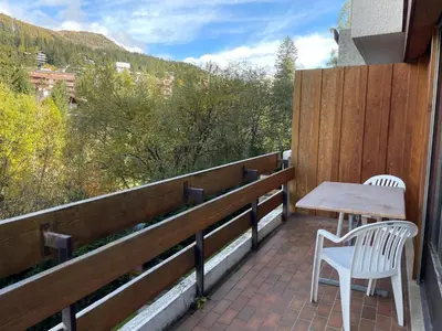 Ein allgemeiner Bergblick oder ein Berglick von der Ferienwohnung aus