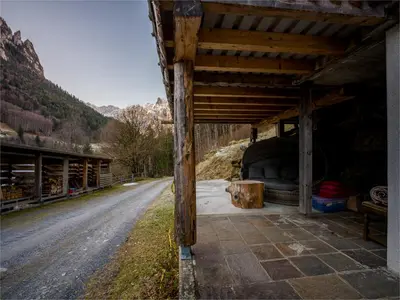 Ein allgemeiner Bergblick oder ein Berglick von der Ferienwohnung aus