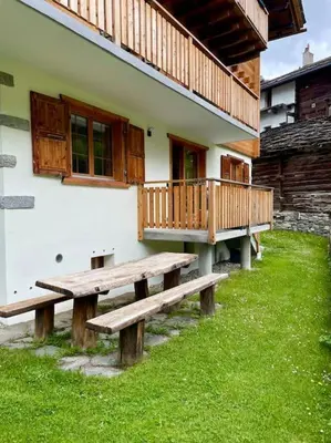 Ein Garten an der Unterkunft Appartement spacieux