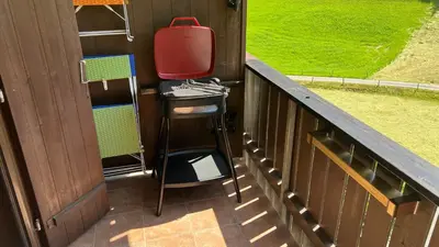 Ein Sitzbereich in der Unterkunft Chalet Oasis - Your Alpine Hideaway