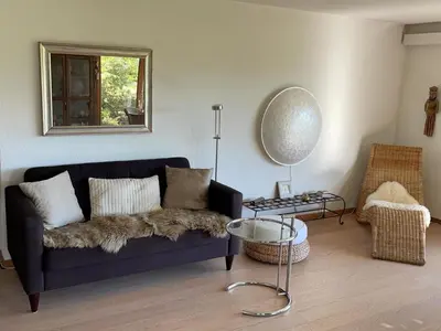 Ein Sitzbereich in der Unterkunft Apartment Panoramaferienwohnung Waldkircher by Interhome
