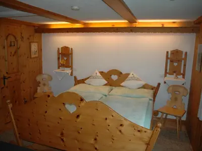 Ein Bett oder Betten in einem Zimmer der Unterkunft Apartment Bärgchutzli Parterre by Interhome