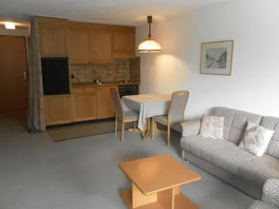 Küche/Küchenzeile in der Unterkunft Apartment Ammerten A17 by Interhome