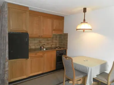 Küche/Küchenzeile in der Unterkunft Apartment Ammerten A17 by Interhome
