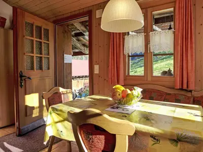 Ein Sitzbereich in der Unterkunft Holiday Home Reindli by Interhome