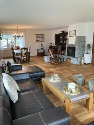 Ein Sitzbereich in der Unterkunft Duplex Ferienwohnung Edelweiss