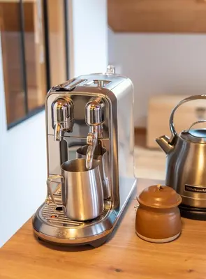 Kaffee-/Teezubehör in der Unterkunft Appartement au centre du village à Anzère