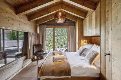 Ein Bett oder Betten in einem Zimmer der Unterkunft Chalet Ksara by Mrs Miggins