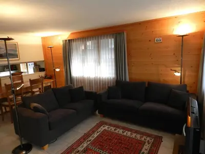 Ein Sitzbereich in der Unterkunft Apartment Hübeli - Chapman by Interhome