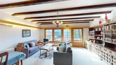 Ein Sitzbereich in der Unterkunft Chalet Bürcher