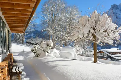 Chalet Gsür im Winter