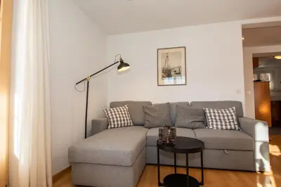 Ein Sitzbereich in der Unterkunft Chalet Gsür