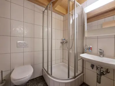 Ein Badezimmer in der Unterkunft Snowfun B Penthouse