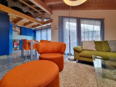 Ein Sitzbereich in der Unterkunft Snowfun B Penthouse