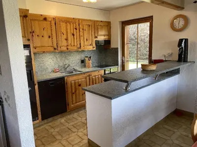 Küche/Küchenzeile in der Unterkunft Chalet le Colinet