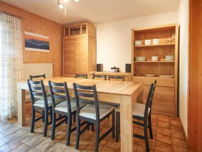 Grundriss der Unterkunft Chalet Lilas by Interhome