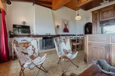 TV/Unterhaltungsangebot in der Unterkunft Magnifique chalet mitoyen avec vue sur les montagnes