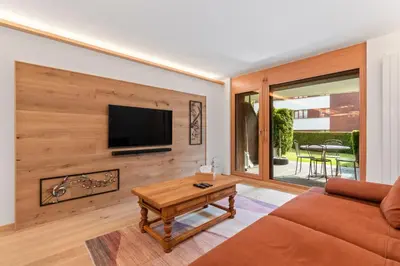 TV/Unterhaltungsangebot in der Unterkunft Magnifique appartement avec piscine