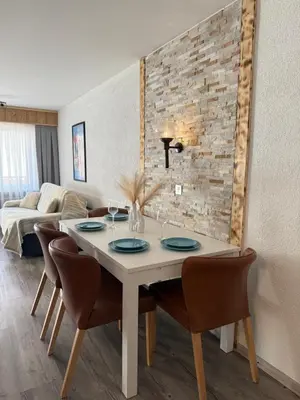 Ein Sitzbereich in der Unterkunft Mountain Holiday Leukerbad Free Parking and WiFi Playroom