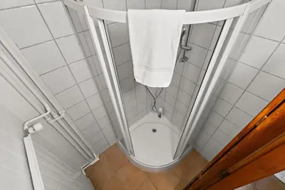 Ein Badezimmer in der Unterkunft Joli studio style chalet