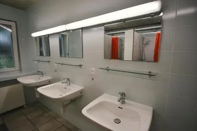 Ein Badezimmer in der Unterkunft Alaïa Hostel
