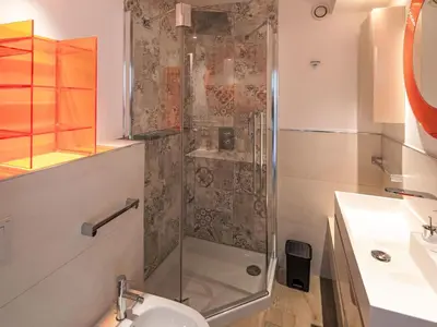 Ein Badezimmer in der Unterkunft Apartment Rond-Point Apt- 20 by Interhome