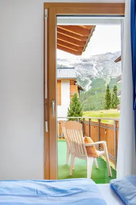 Ein allgemeiner Bergblick oder ein Berglick von der Ferienwohnung aus