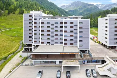 Ein allgemeiner Bergblick oder ein Berglick von der Ferienwohnung aus