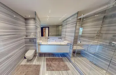 Ein Badezimmer in der Unterkunft Les Pives