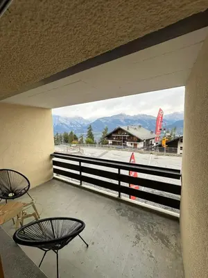 Ein allgemeiner Bergblick oder ein Berglick von der Ferienwohnung aus
