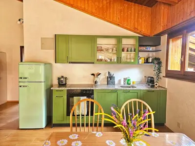 Küche/Küchenzeile in der Unterkunft Sawasdee Jungfrau Apartment