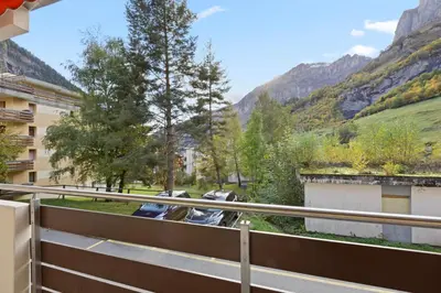 Ein allgemeiner Bergblick oder ein Berglick von der Ferienwohnung aus