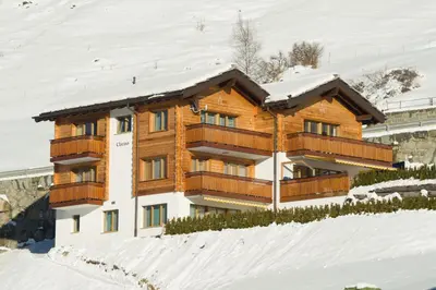 Das Gebäude in dem sich die Ferienwohnung befindet