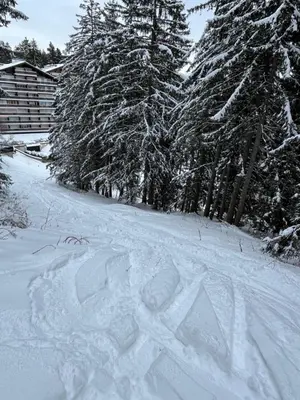 Bel Appartement Centre Crans Montana, 5 min des pistes, Vue Alpine im Winter