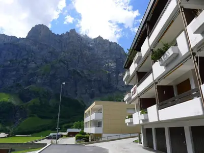 Ein allgemeiner Bergblick oder ein Berglick von der Ferienwohnung aus