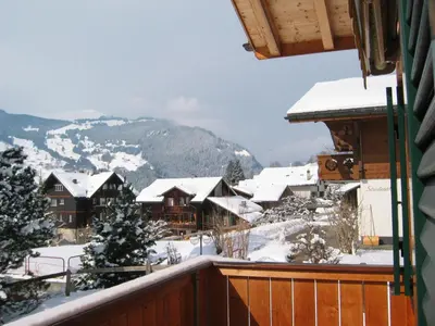 Ein allgemeiner Bergblick oder ein Berglick von der Ferienwohnung aus