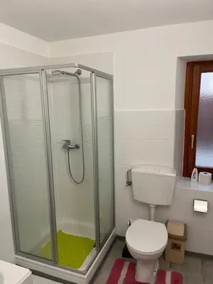 Ein Badezimmer in der Unterkunft pensione Vais