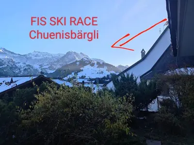 Ein allgemeiner Bergblick oder ein Berglick von der Ferienwohnung aus