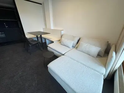Ein Sitzbereich in der Unterkunft Homebase by Revier