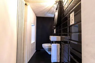 Ein Badezimmer in der Unterkunft Supersaxo QUIET & CHARMING chalet 8 pers