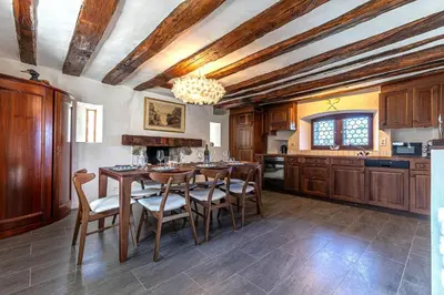 Küche/Küchenzeile in der Unterkunft Supersaxo QUIET & CHARMING chalet 8 pers