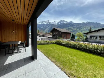 Ein allgemeiner Bergblick oder ein Berglick von der Ferienwohnung aus