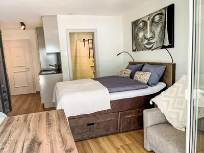 Ein Bett oder Betten in einem Zimmer der Unterkunft Apartment B05 by Interhome