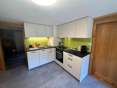Küche/Küchenzeile in der Unterkunft Apartment Ferienwohnung Gehrihorn by Interhome