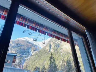 Ein allgemeiner Bergblick oder ein Berglick von der Ferienwohnung aus