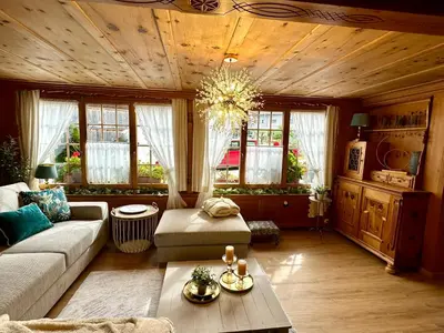 Ein Sitzbereich in der Unterkunft Chalet-Simmi