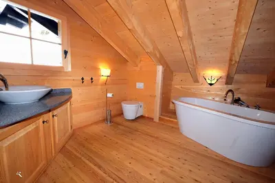 Ein Badezimmer in der Unterkunft Chratidudel - Ski-in , Ski-out