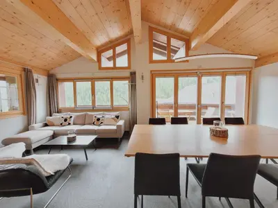 Ein Bett oder Betten in einem Zimmer der Unterkunft ESCAPE Chalets