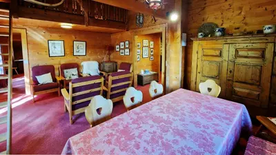 Ein Bett oder Betten in einem Zimmer der Unterkunft Chalet La Sapinière